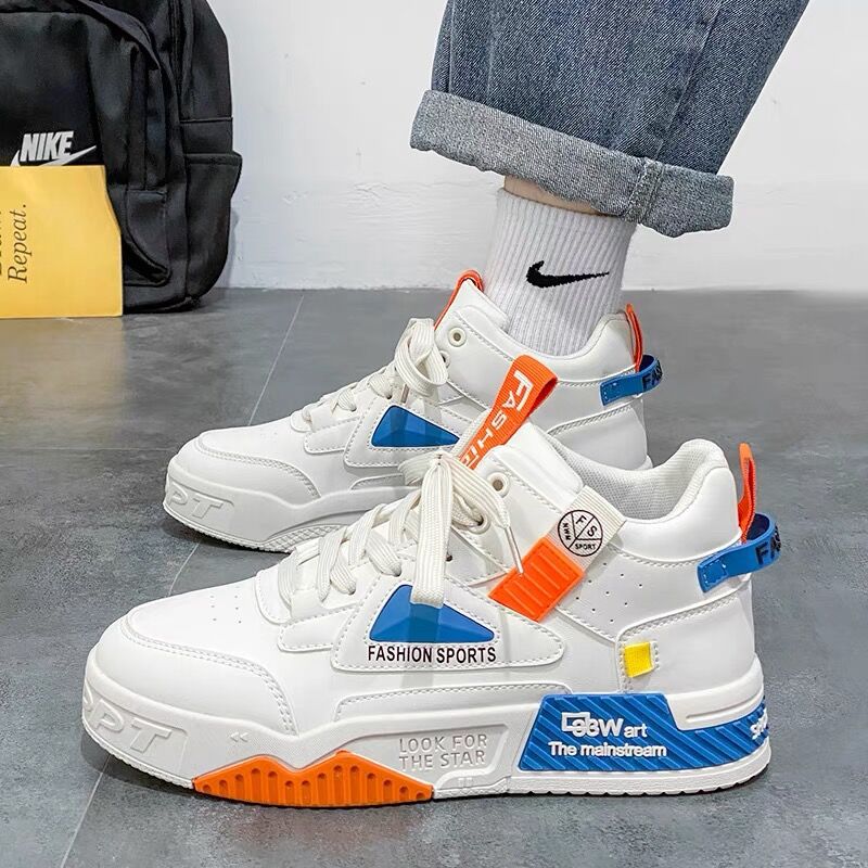 Spring men's new breathable high top shoes.