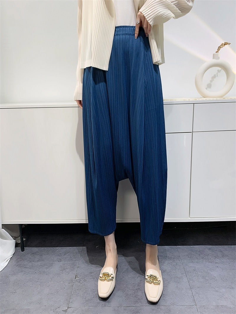 Women’s Wrinkled Harem Suspender Pants