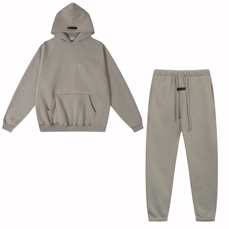 Unisex Fleece Hoodie – Loose Fit, Warm & Street-Style