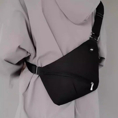 Underarm  men's chest bag.