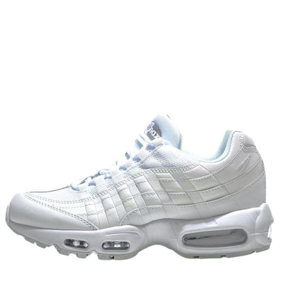 Air cushioned running shoes for men and women