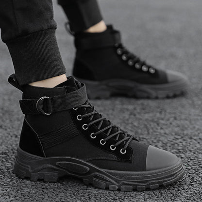 High top Martin boots for teenagers, fashionable and trendy casual board shoes.