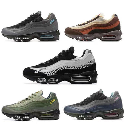 Air cushioned running shoes for men and women